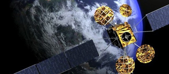 India loses contact with newly launched satellite